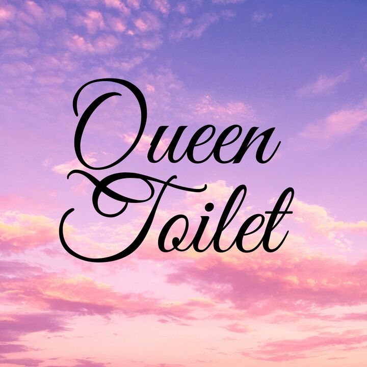 Queen Toilet