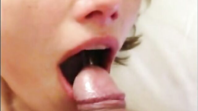 Mouth Piss And Oral Clips