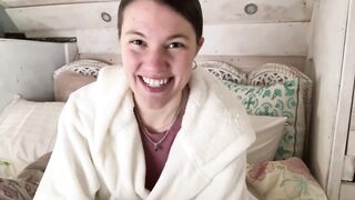 genuine surprise pussy orgasm before clit orgasm 