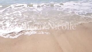Queen's feet on the beach