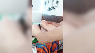 Fetiche de pies aceitosos