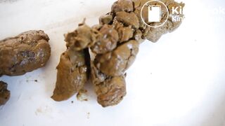 My fist internet poops!