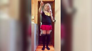 Kisekoy's Inui - Sajuna, dressed as a woman, goes into heat when she pees standing up and performs a