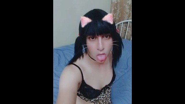 crossdresser masturbation