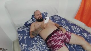 Le follo el gran coño a la cachonda de mi cuñada hasta venirme en sus nalgas-porno en español