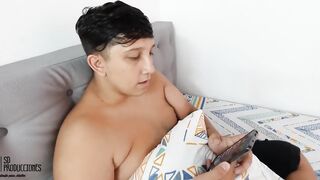 La puta de mi hermanastra me modela ropa interior sexy - Parte 1 - Porno en Español