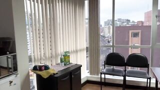 Secretaria follada en oficina.