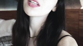 Mistress Training Sub With Face Sitting