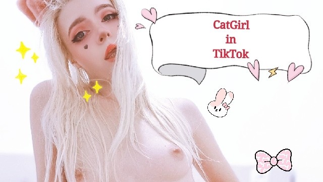 Catgirl poses in tik tok 18+