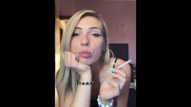 sexy blonde school girl Smoke a cigarette