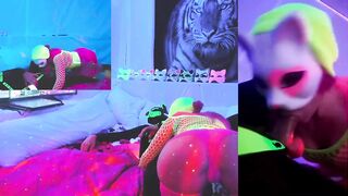 @SexyNeonKitty live on chaturbate being dirty sucking sloppy cock and rimming eating puppy ass