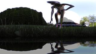 Girl pisses outdoor with her mini skirt VR 360