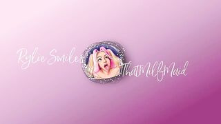 Rylie Smiles - Petite Milf Pisses on Cock in Shower