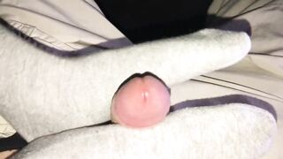 pov hot footjob in car????