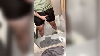 POV DOUBLE VIEW PUBLIC JERKING OFF IN THE DRESSING ROOM FTM