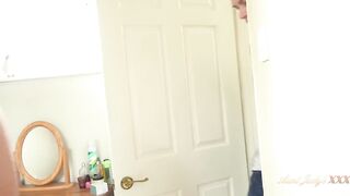 Aunt Judy's XXX - 43yo Big-Bottom MILF Montse Swinger seduces her Son's Friend