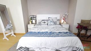 REAL COUPLE HAVING SEX WITH AN ITALIAN HOT MODEL!