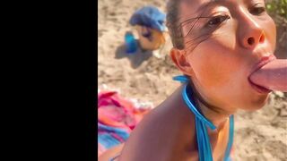 horny housewife get hard doggie and creampie on public beach in the rain! OnlyFans @ Appleliu-76