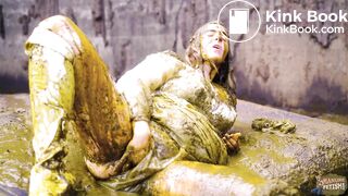 Green Wedding in Cowshit