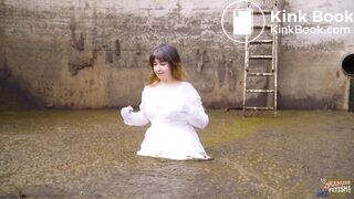 Green Wedding in Cowshit