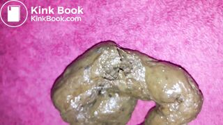 Gros caca, réintroduction fécale, dégustation, pets, masturbation et éjaculation scat