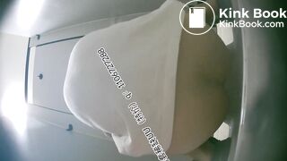 Beautiful women pooping in the toilet 27