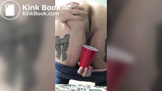 Big Ass BBW Shitting In Cup