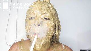 Latina Extreme Diarrhea Smearing