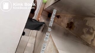 Beautiful women pooping in the toilet 27