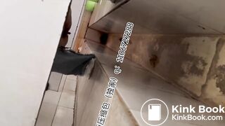 Beautiful women pooping in the toilet 27