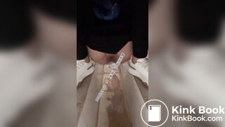 Beautiful women pooping in the toilet 28