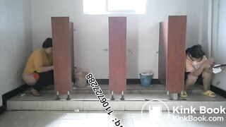 Beautiful women pooping in the toilet 33