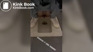 Beautiful women pooping in the toilet 41