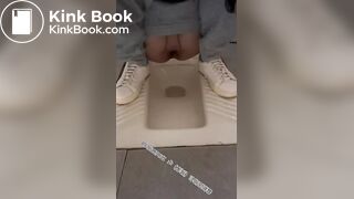 Beautiful women pooping in the toilet 41