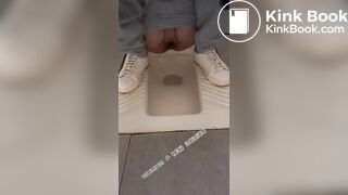 Beautiful women pooping in the toilet 41