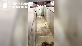 Beautiful women pooping in the toilet 42