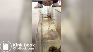 Beautiful women pooping in the toilet 42