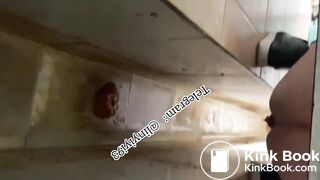 Beautiful women pooping in the toilet 46