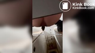 Beautiful women pooping in the toilet 60