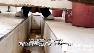 Beautiful women pooping in the toilet 53