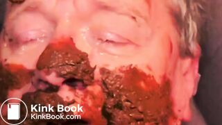 Black Man Feeds a Shit Eating Photojournalist