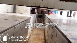 The girl excreted profusely in the toilet 60