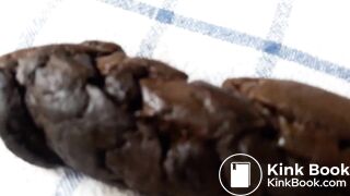 Scéance scato intense, déféquer, déguster, masturbation, éjaculation, réintroduction