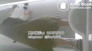 The girl excreted profusely in the toilet 60