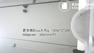 The girl excreted profusely in the toilet 61