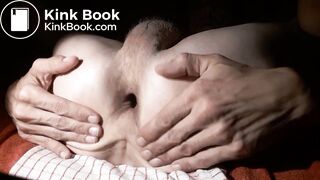 Je dois faire caca pendant que je me masturbe, je pousse, je chie, je jouis