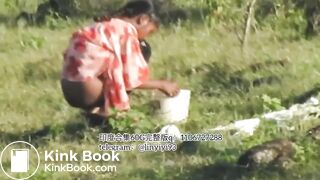 The girl excreted profusely in the toilet 71