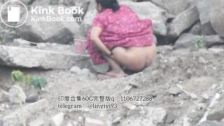 The girl excreted profusely in the toilet 72