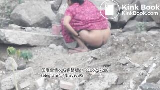 The girl excreted profusely in the toilet 72