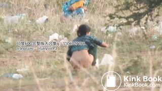 The girl excreted profusely in the toilet 75